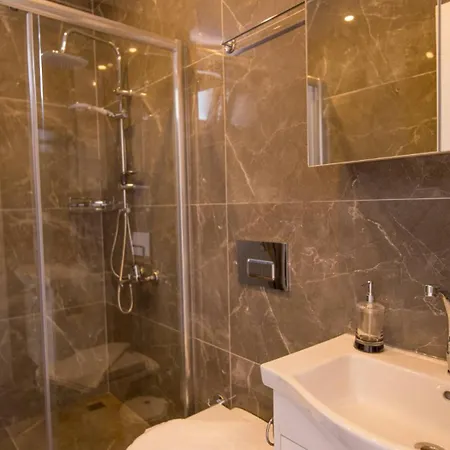 Villa Yesilkoy 2 Bedroom - 9634 *