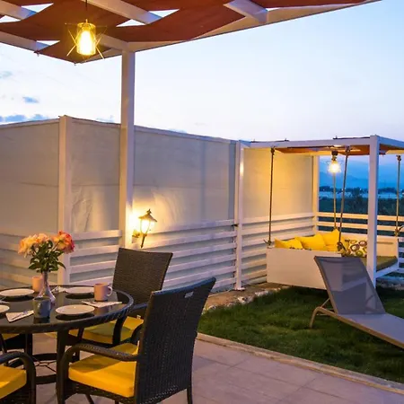 Yesilkoy 2 Bedroom - 9634 *