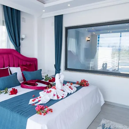 Yesilkoy 2 Bedroom - 9634
