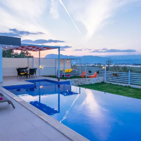 Yesilkoy 2 Bedroom - 9634 Villa *