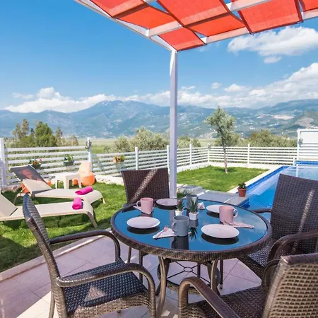 Yesilkoy 2 Bedroom - 9634 Villa Kalkan