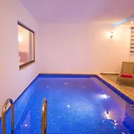 Yesilkoy 2 Bedroom Vilă *