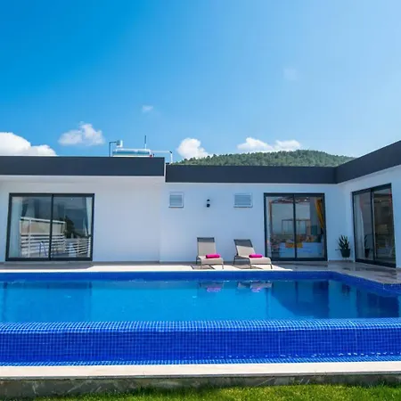 Villa Yesilkoy 2 Bedroom - 9634 *